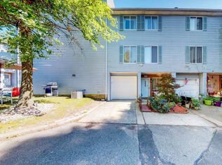 604 Ilyssa Way, Staten Island, NY 10312