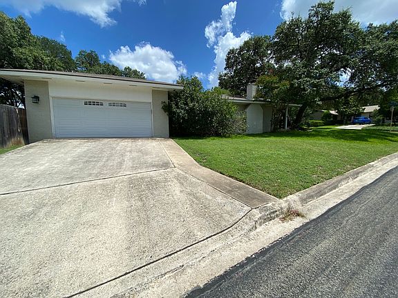 5th image of 10314 Charter Grove St