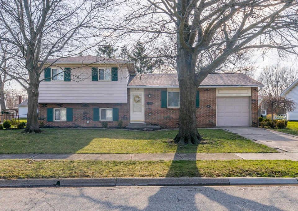 1st image of 548 Braxton Pl W