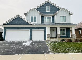 11371 Sand Castle Dr, Woodbury, MN 55129