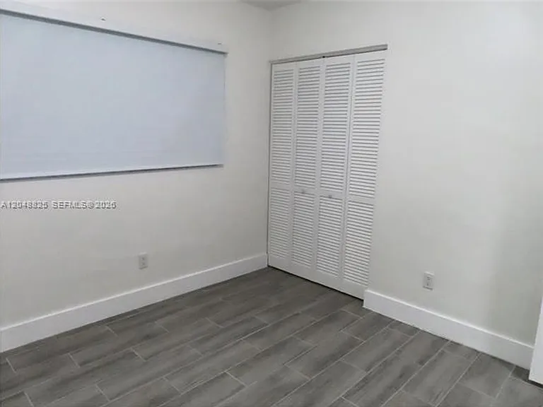 1030 SW 96th Ave #0 — Photo 10