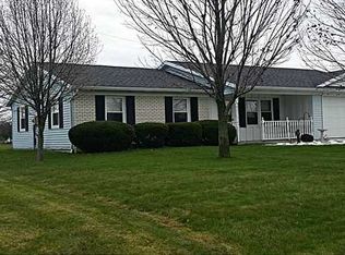 1669 Meadoway St, Defiance, OH 43512