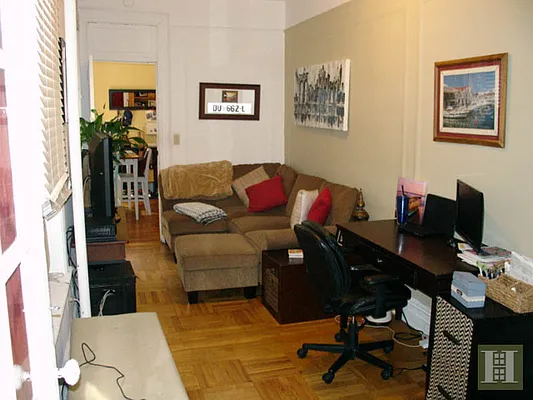 Rented by Halstead Real Estate | media 4