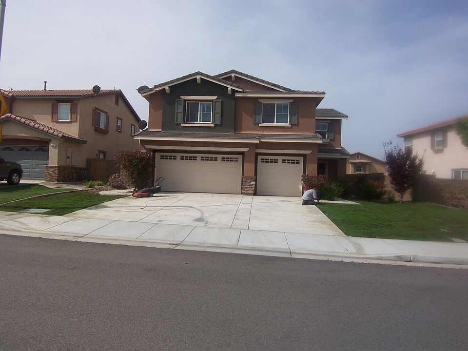1st image of 45003 Anabell Ln