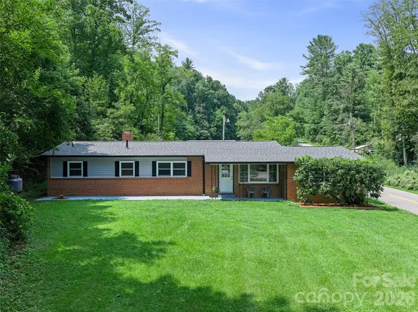 101 Sam Robertson Rd, Burnsville, NC 28714