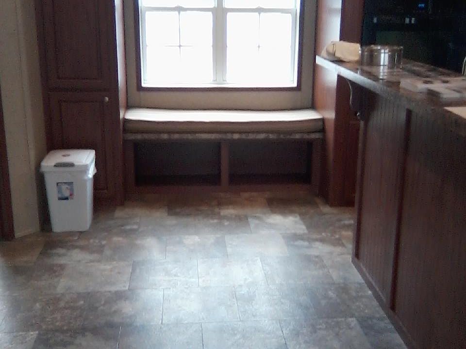 1st image of 4709 Glenwood Cir