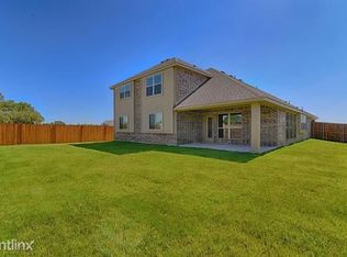 7511R Lynnwood Dr, Grand Prairie, TX 75054