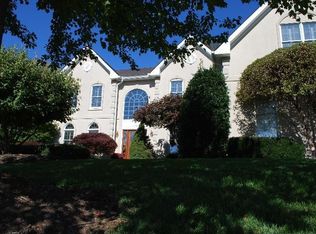 10244 Brittenford Dr, Vienna, VA 22182
