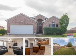 4041 Claymore Ln, Fort Worth, TX 76244