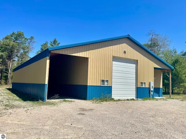 18272 Honor Hwy, Interlochen, MI 49643