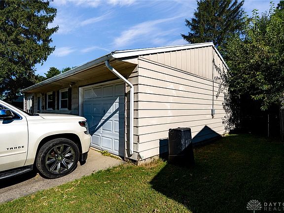 4th image of 204 Bassett Dr