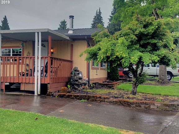 2nd image of 5885 NE Jacobson St Unit 32
