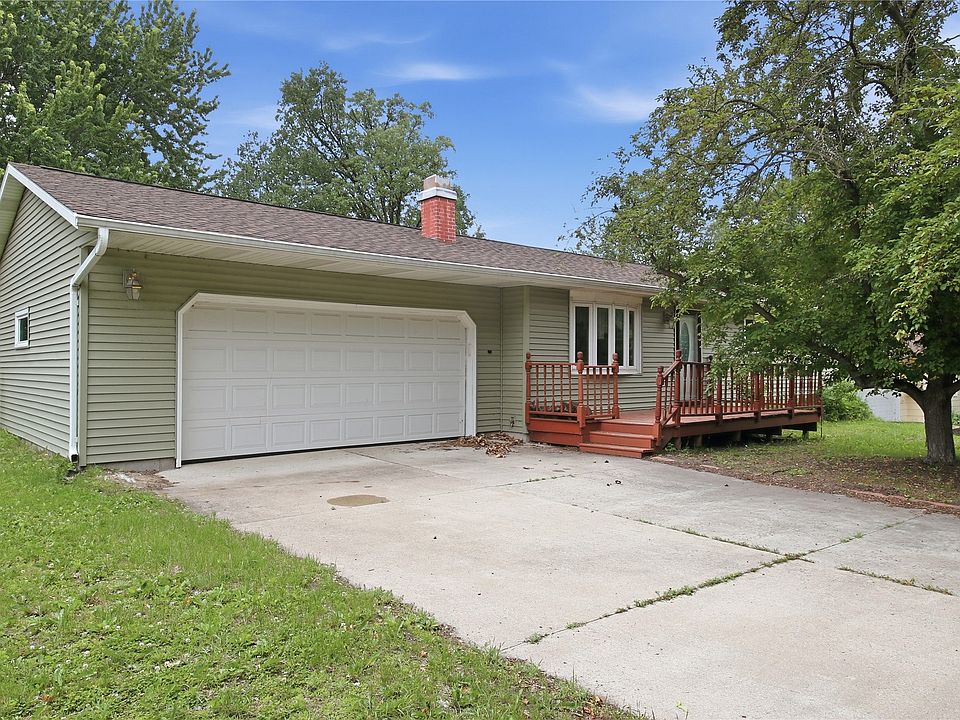 1st image of 1413 Raedel Road