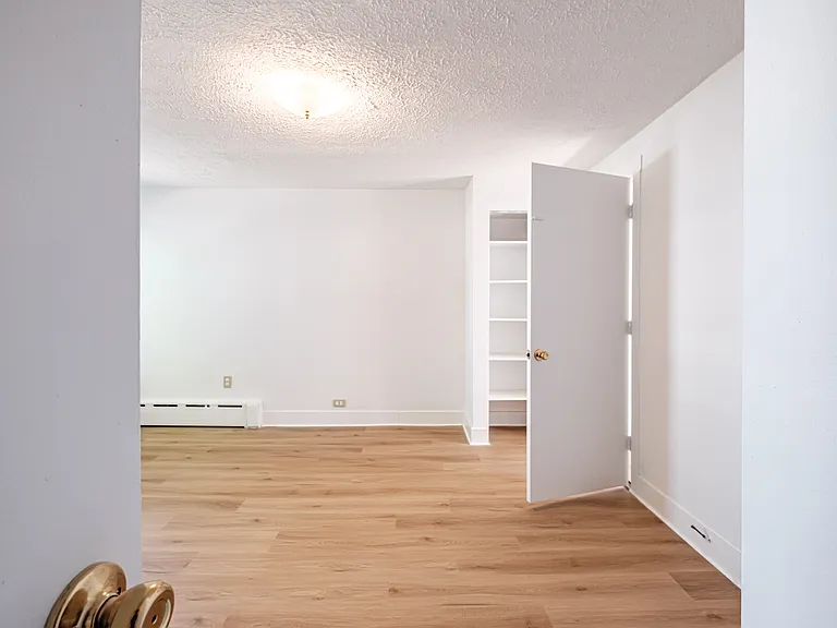17 Spring St #1 — Photo 26