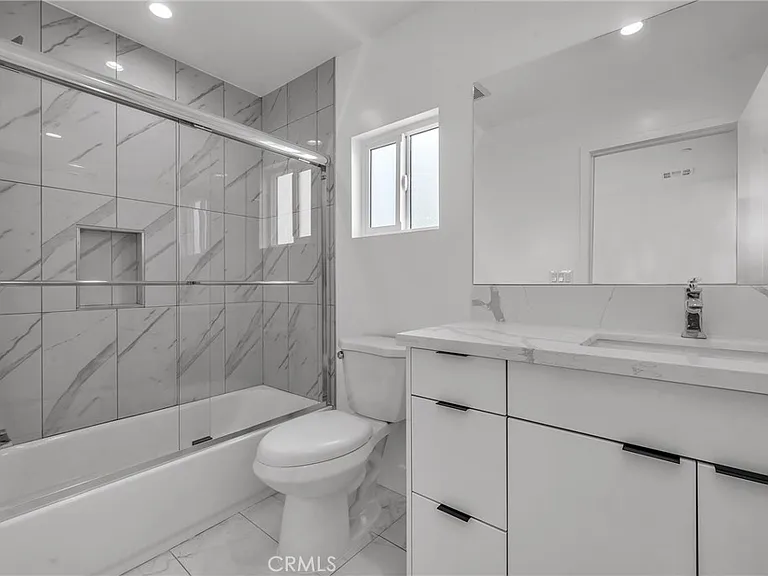 4453 Colfax Ave #2 — Photo 16