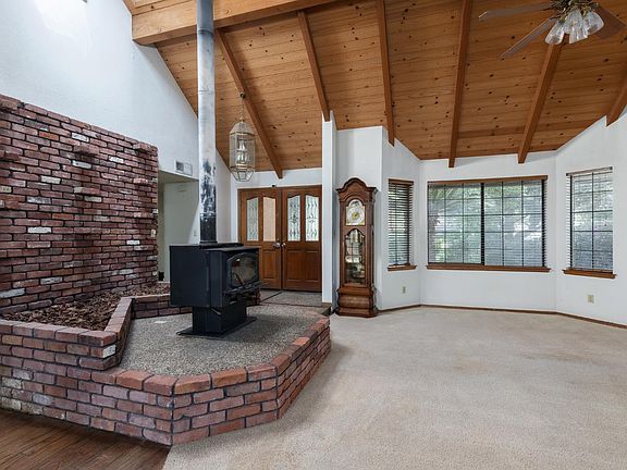 5th image of 2038 Rall Ave