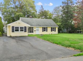 39 Assisi Way, Norwalk, CT 06851