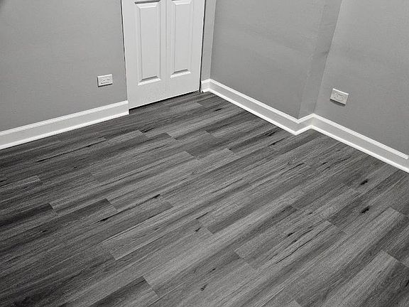 5th image of 8020 S Coles Ave #1
