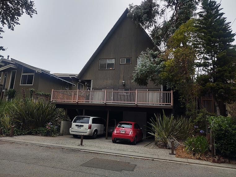 1st image of 231 Lake Ct