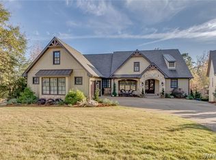10580 Legacy Point Dr, Northport, AL 35475
