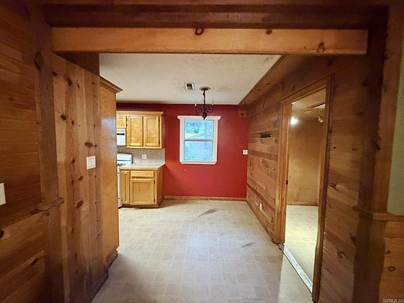 4th image of 2702 Burchwood Dr