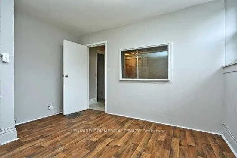 1263 King St W #2 — Photo 5