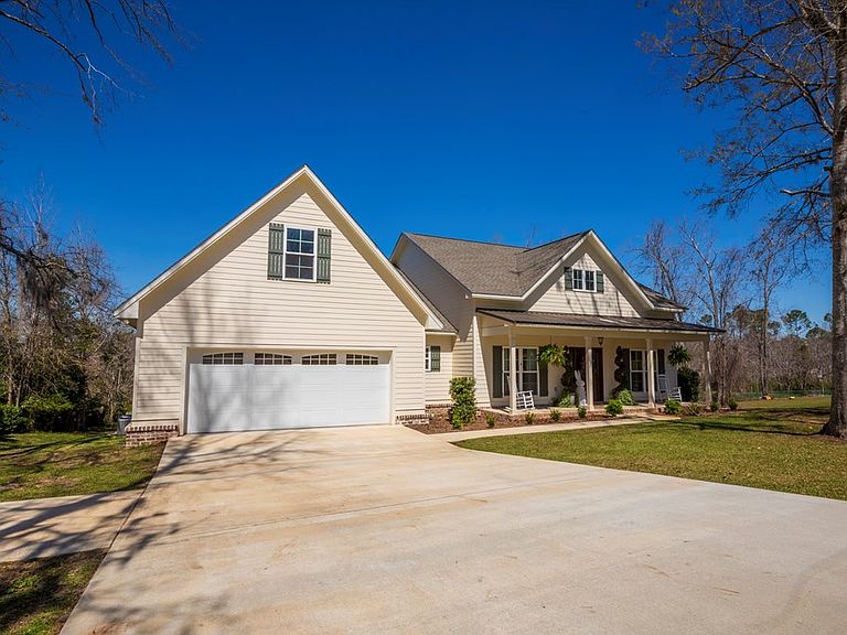 Listing photo 4