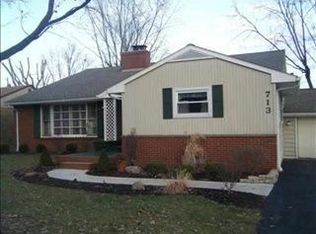 713 Lincolnshire Ln, Findlay, OH 45840