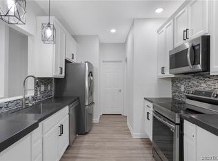 107 Hardwood Dr, Lake Ozark, MO 65049