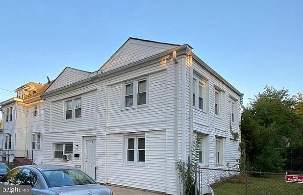 2nd image of 603 Johnston Ave