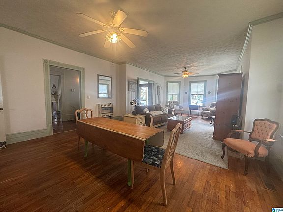 5th image of 115 Calhoun St