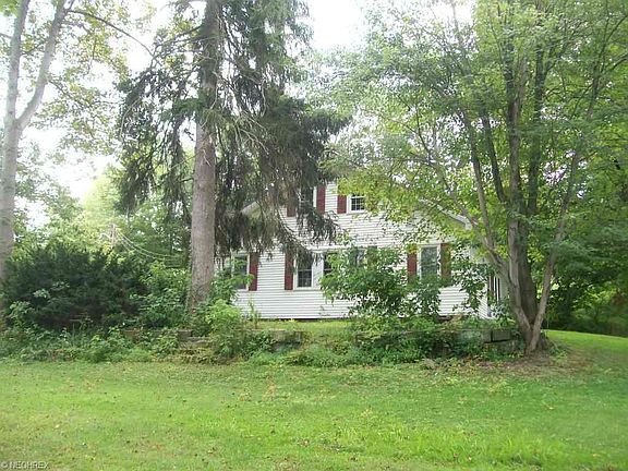 4th image of 4712 Yackey Dr NW