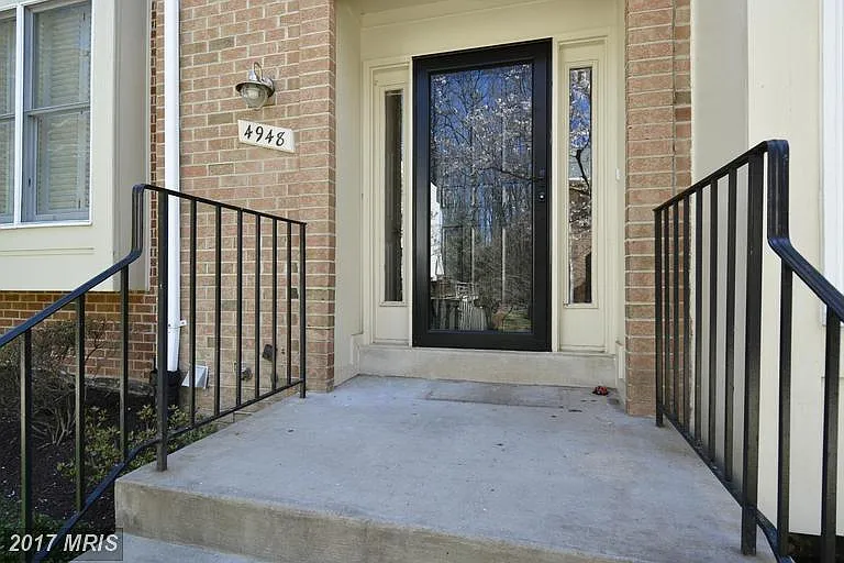 Building Photo - 4948 Cloister Dr