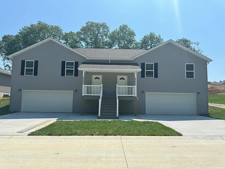 Creekside Apartments — Photo 19