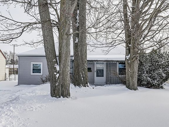 3rd image of 25238 Lehner St