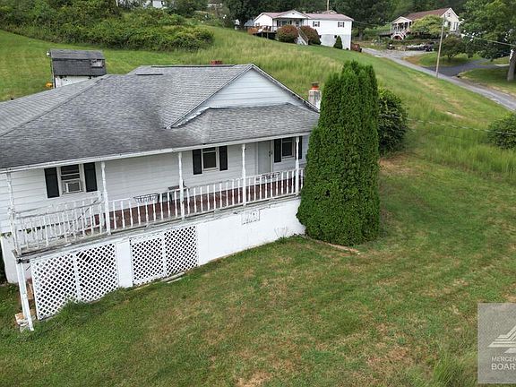 2nd image of 3926 Sandlick Rd