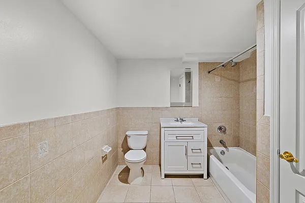 Rented by Keller Williams NYC | media 6