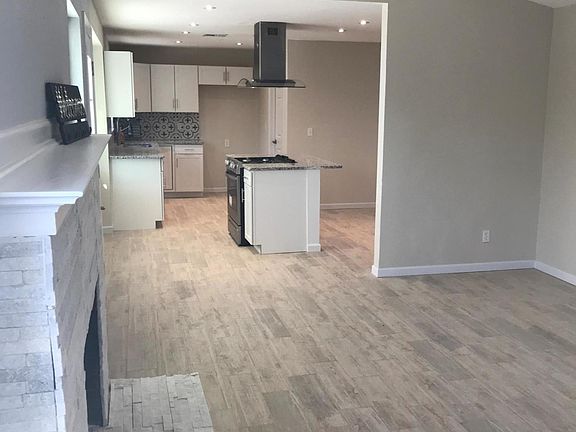 2nd image of 305 Lomont Dr