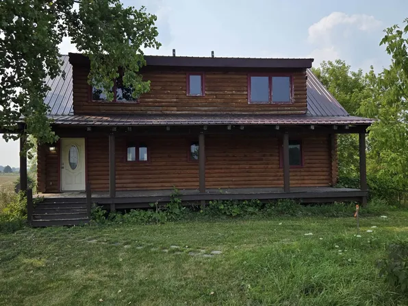 8761 Wildcat Rd, Jeddo, MI 48032