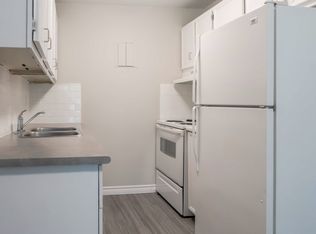 Village Green Apartments, Sault Ste. Marie, ON P6A 5J7