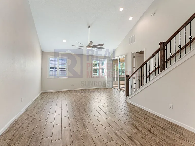 3689 Divot Ln — Photo 10
