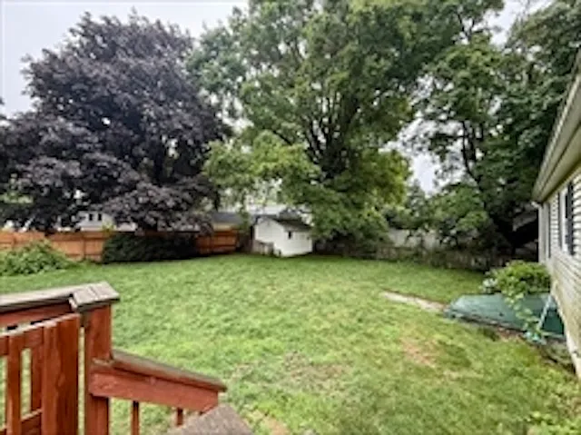36 Lake St — Photo 3