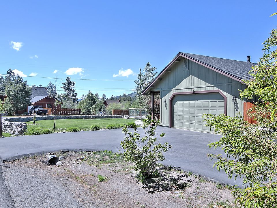 1st image of 16154 Canterbury Ln