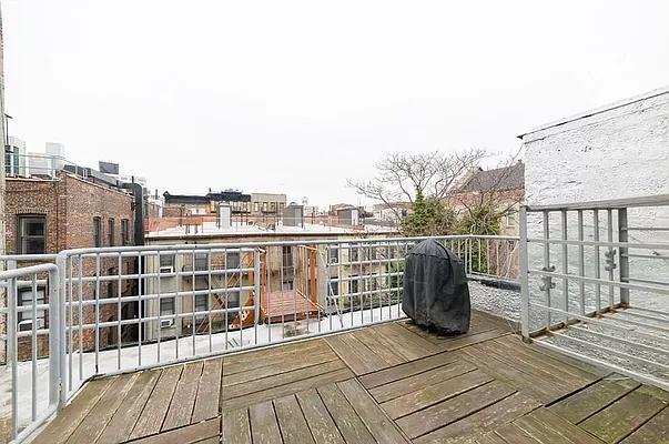 Rented by REAL New York | media 8