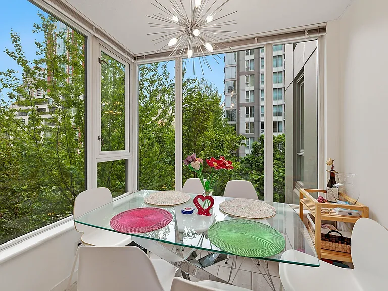 1001 Richards St #403 — Photo 4