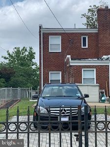 241 Anacostia Ave NE, Washington, DC, 20019