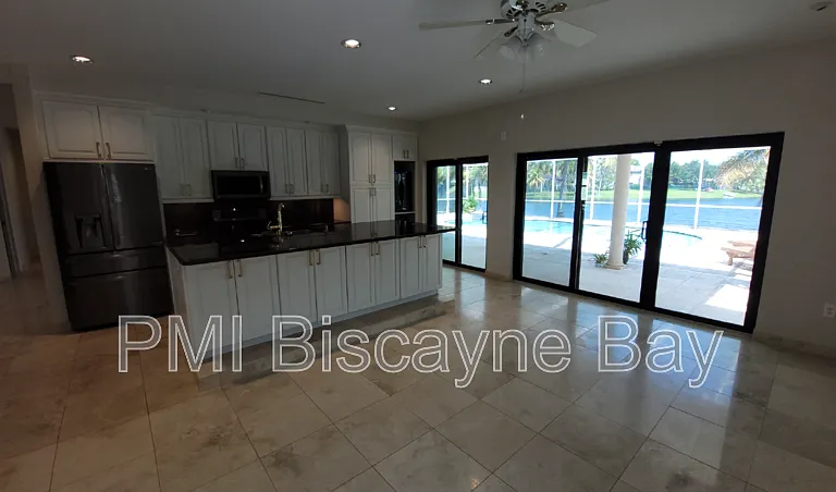 21369 SW 92nd Ave — Photo 10