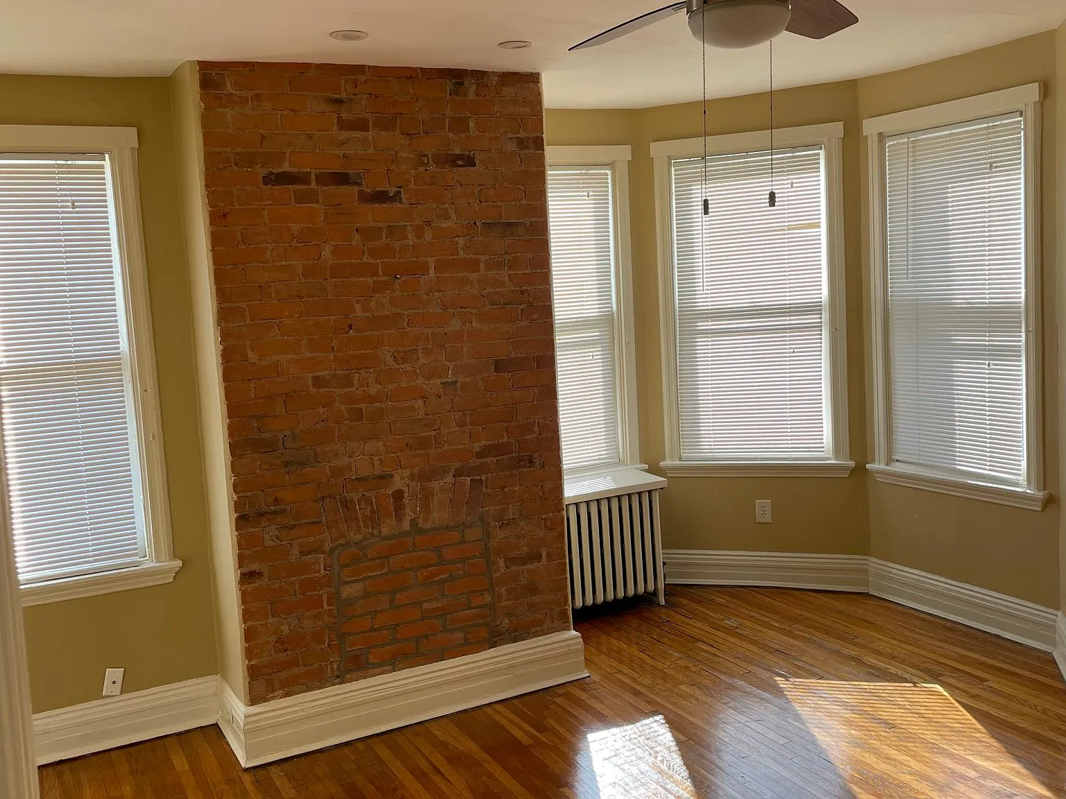 2254 Francis Ln — Photo 4