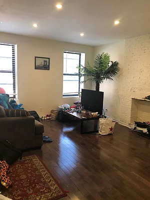 Rented by Charie Properties LLC | media 10