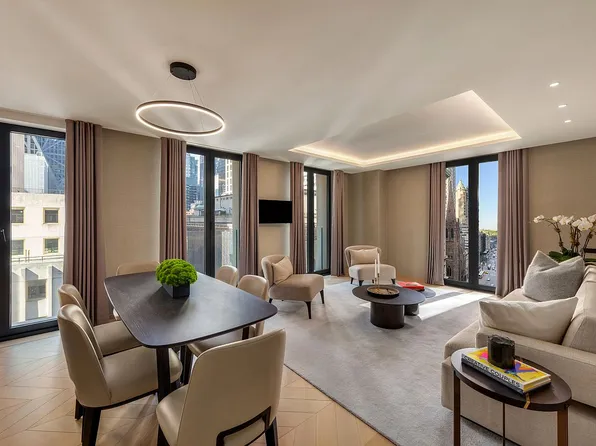 685 5th Ave APT 8A, New York, NY 10022